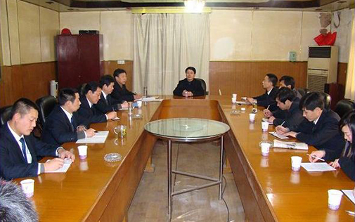 集团董事长高度重视工会事情，，，在集团党群文宣事情会上对各人气出了期望