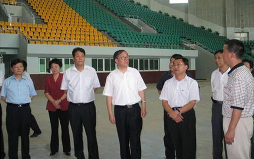 时任湖北省委书记、省人大主任李鸿忠视察J9国际站集团武当山体育馆项目部