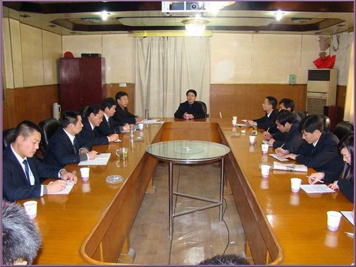 0集团董事长高度重视工会事情，，在集团党群文宣事情会上对各人气出了期望