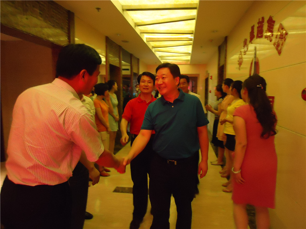 13刘雁飞董事长陪同十堰市市委书记周霁视察J9国际站集团西安总部